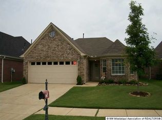 9896 Tremont Dr, Olive Branch, MS 38654