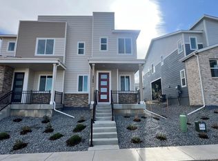 22891 E Stanford Ln UNIT A, Aurora, CO 80015