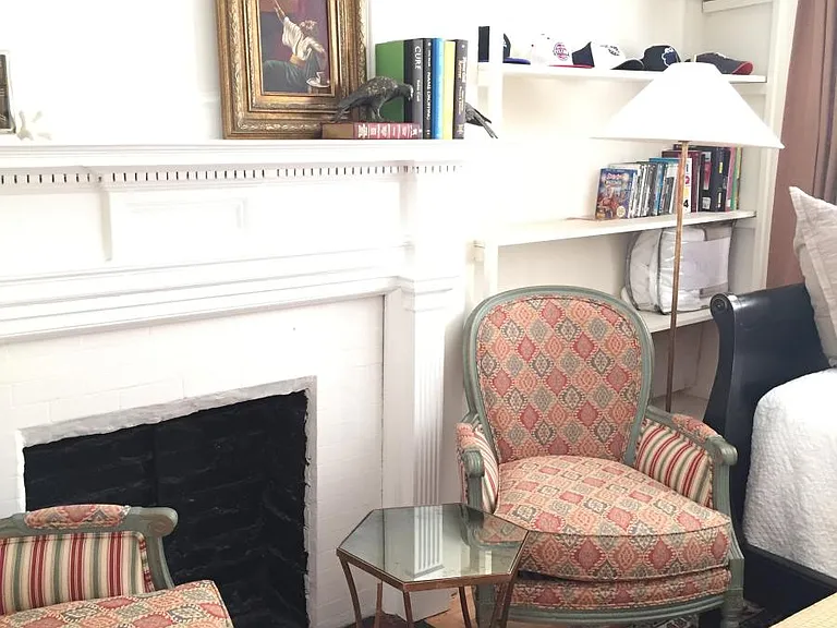 16 Royce Rd #6 — Photo 11