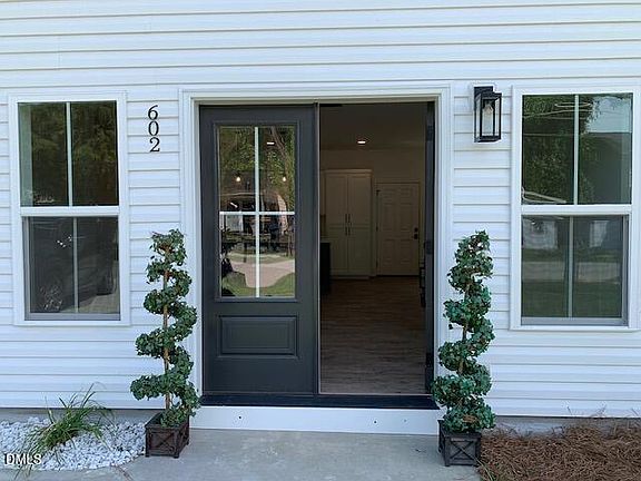 2nd image of 602 Wondertown Dr