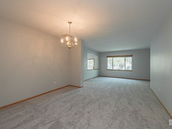 4th image of 20849 W Chinaberry Ct