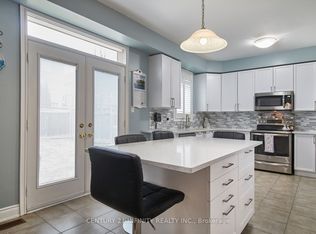 1599 Quail Run Dr, Oshawa, ON L1K0E1