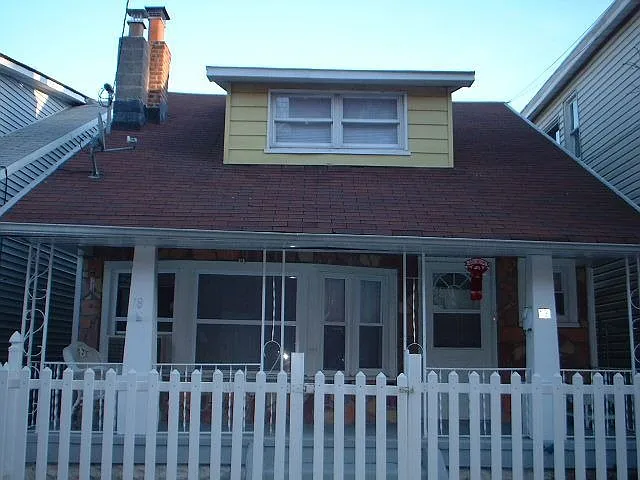 18 Jane St photo 1