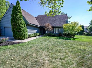 2605 Cove Creek Pl, Champaign, IL