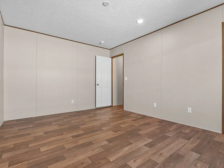 600 Ermine Rd #620 — Photo 11