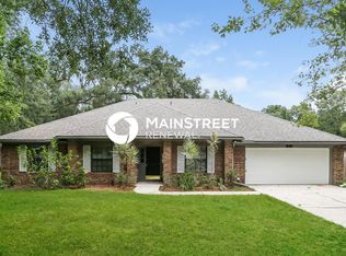 533 Majestic Wood Dr, Fleming Island, FL 32003