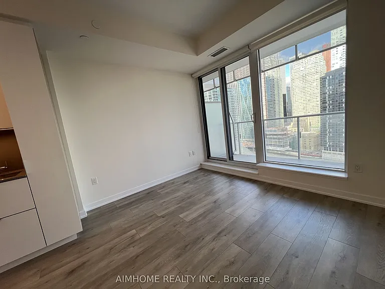 28 Freeland St #2305 — Photo 18