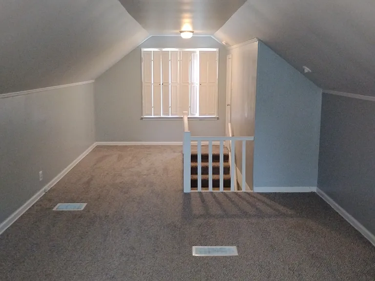 4325 N Olney St — Photo 31