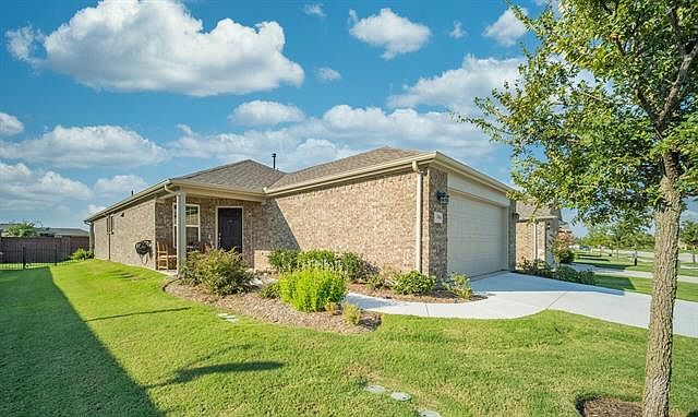 1st image of 7984 Cool River Dr