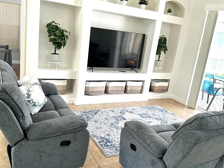 27015 Golden Meadow Dr — Photo 15
