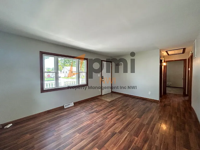 3 Walnut Pkwy — Photo 3