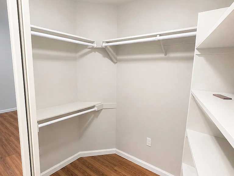 20 Moonlight Ct — Photo 11