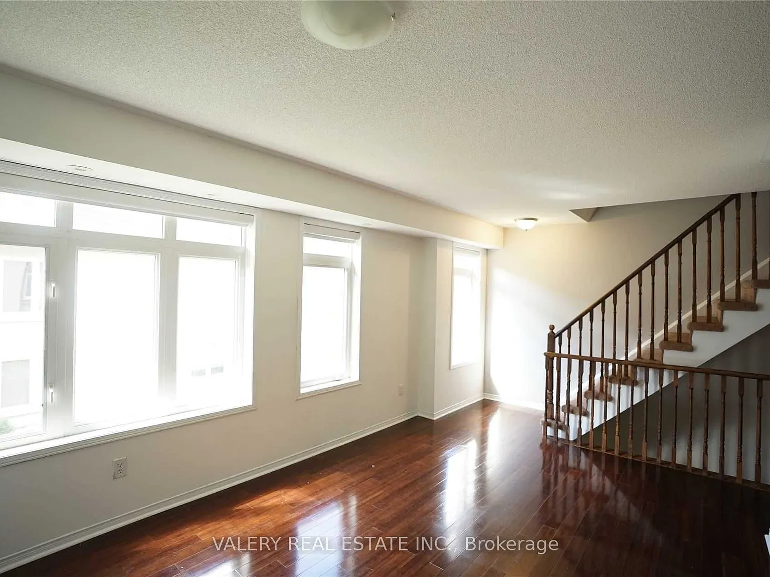 4 bed, $3,500 — Photo 3