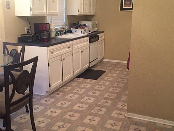 4th image of 5712 Hawthorne Dr