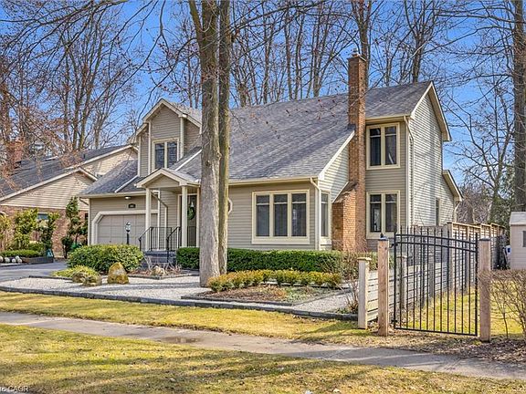 2nd image of 366 Westwood Rd