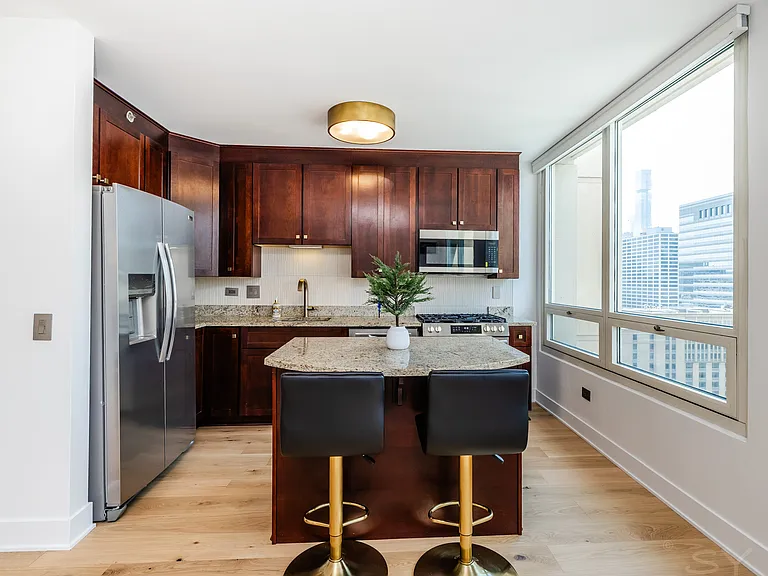 33 W Ontario St #31D — Photo 9