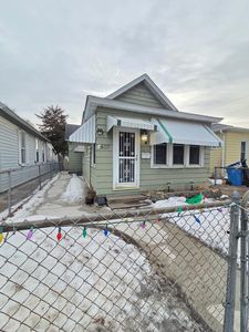 607 E 2nd St, Winona, MN, 55987