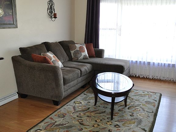 4th image of 10733 S Plahm Ct