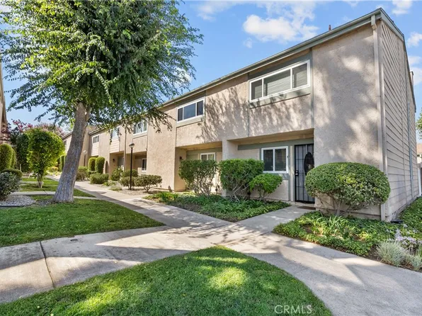 8347 Grenoble St Unit 2, Sunland, CA 91040