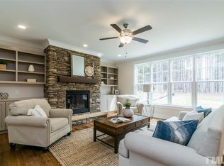836 Flash Dr, Rolesville, NC 27571