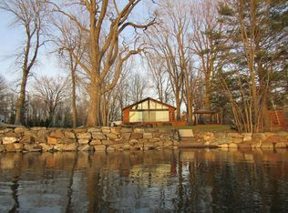 17 Moreau Dr, Swanton, VT 05488