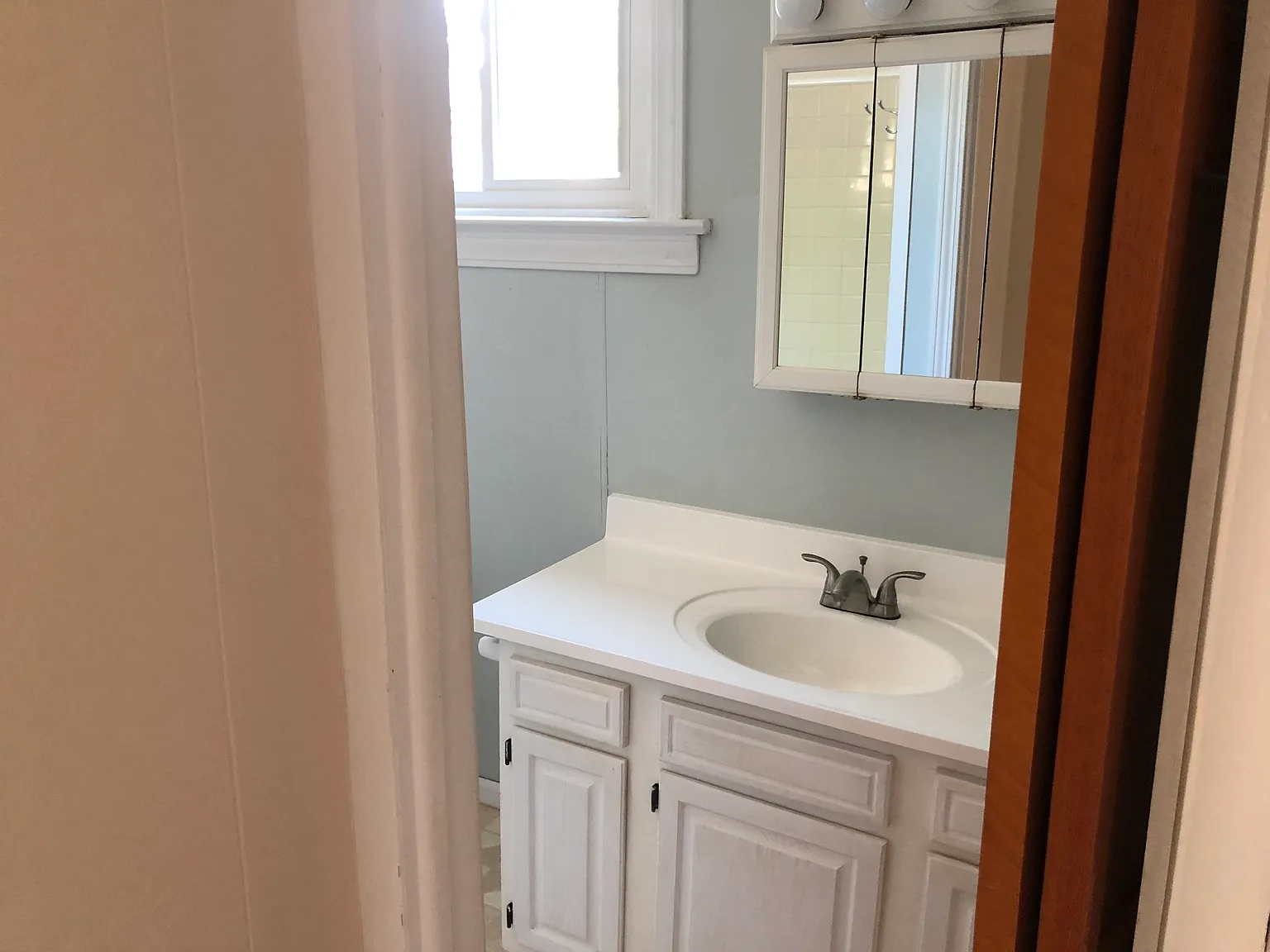 1 bed, 700 sqft, $1,340 — Photo 3
