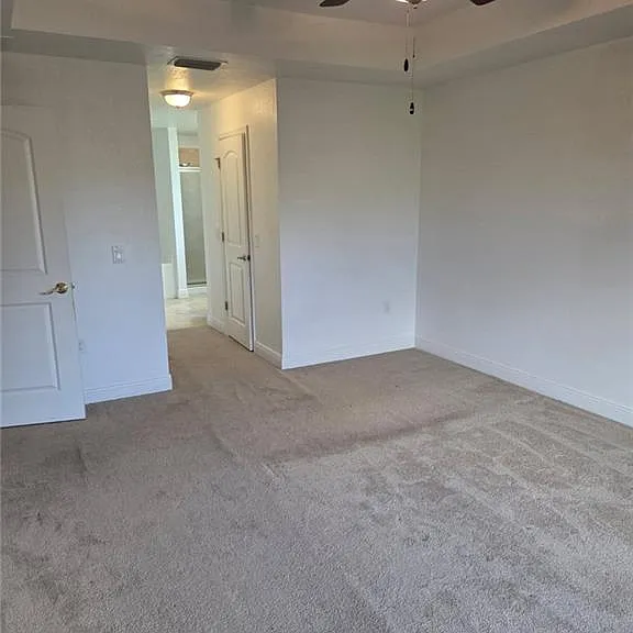 1330 NW 7th Ave — Photo 15