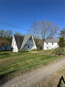 69 Country Pl, Nineveh, NY, 13813