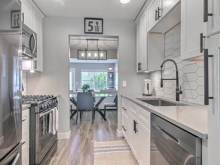 175 1st Pl NW #112 — Photo 9