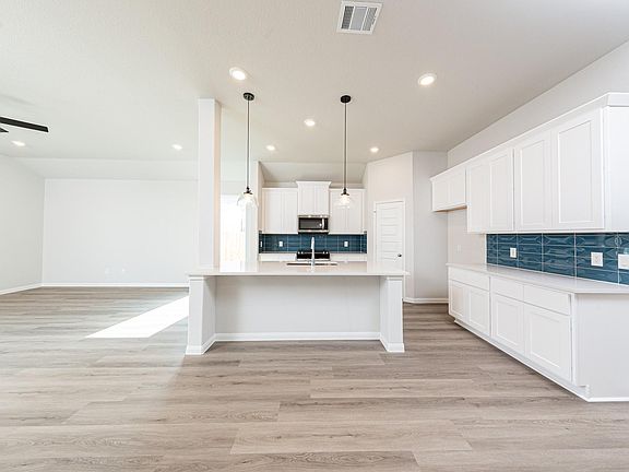 2nd image of 3020 Bristlegrass St