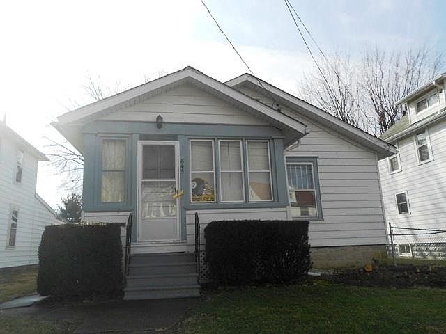 1st image of 845 Woodrow Ave
