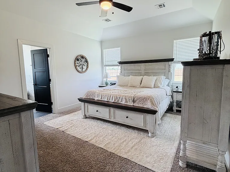 4692 Adraina Way — Photo 7