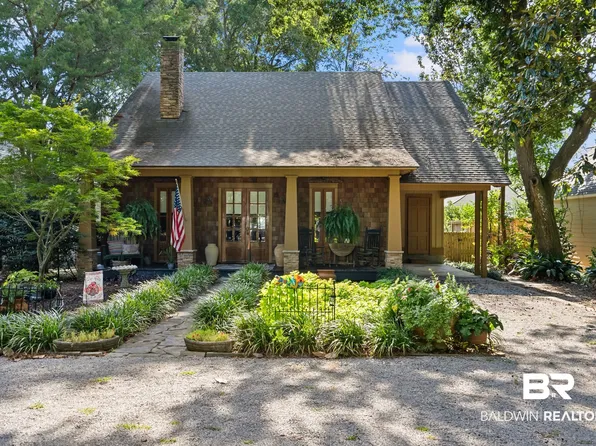 202 Liberty St, Fairhope, AL 36532