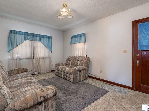 3rd image of 12295 Wilton Bridge Rd