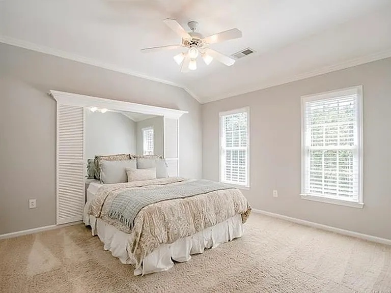 21510 Gulfstar Ct — Photo 47