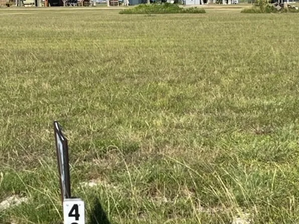 56 Private Road 687, Matagorda, TX 77457