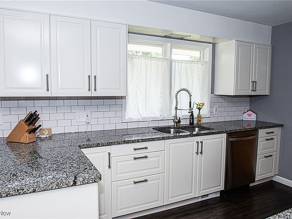 2nd image of 3905 Monaca Ave
