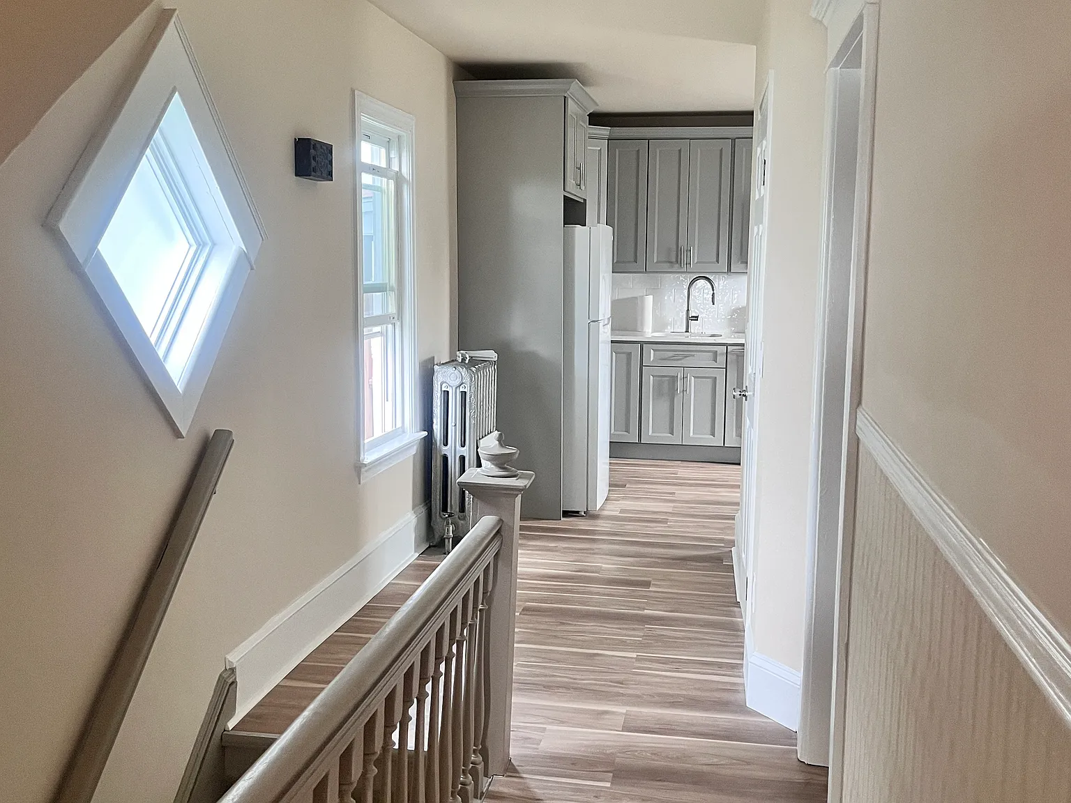 3 bed, 1150 sqft, $1,950 — Photo 2