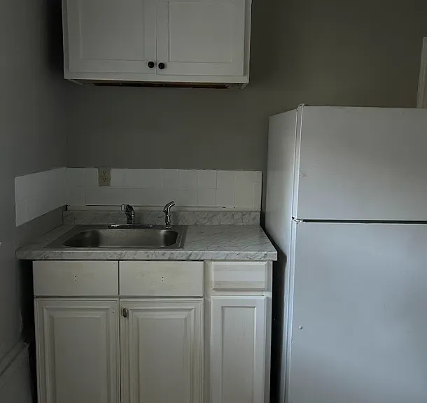 255X W Lombard St #1 — Photo 2