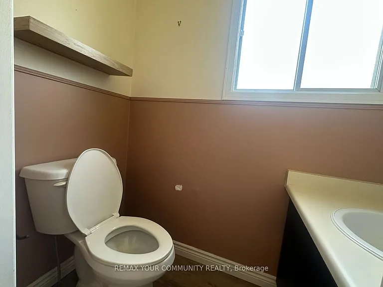 9 Buchanan Cres — Photo 9