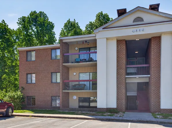 4008 Governors Sq APT 1, Williamsburg, VA 23188
