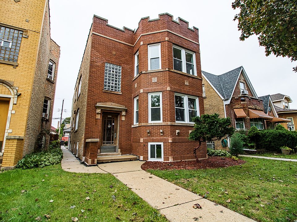 1st image of 3030 N Menard Ave #1