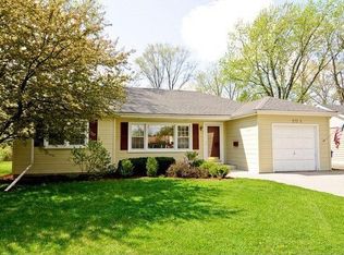 212 S Morgan Ave, Wheaton, IL 60187