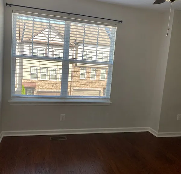 18 Shepherds Hook Way — Photo 6