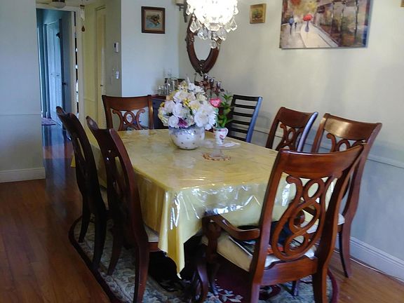 4th image of 300 Village Green Cir Unit 416