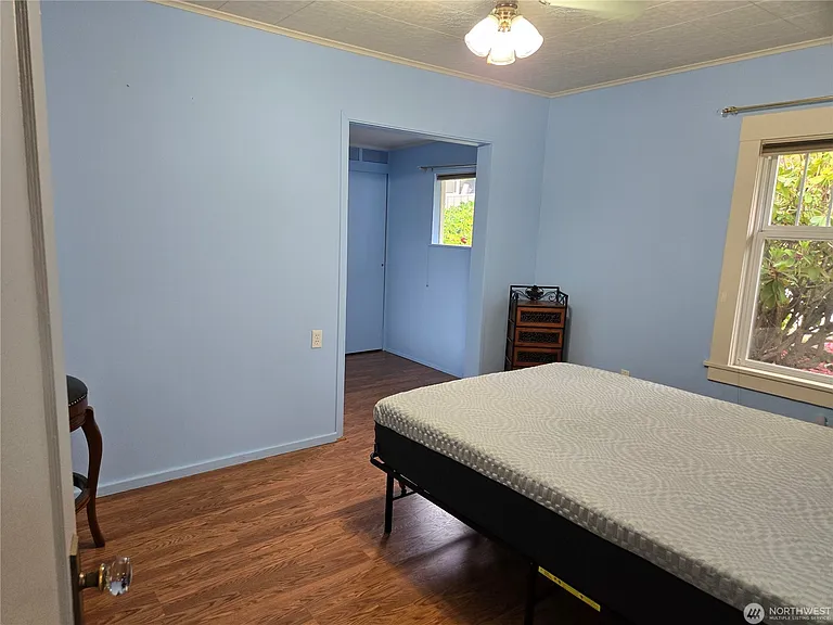 20001 Marine Dr NW — Photo 13
