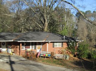 1332 Lake Cir SW, Austell, GA 30106