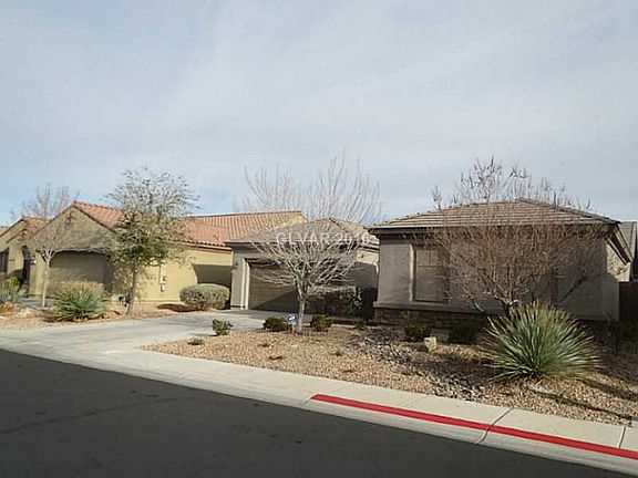 3rd image of 3870 Galiceno Dr