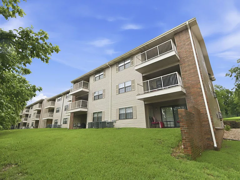 350 S Wildwood Dr #19 — Photo 25