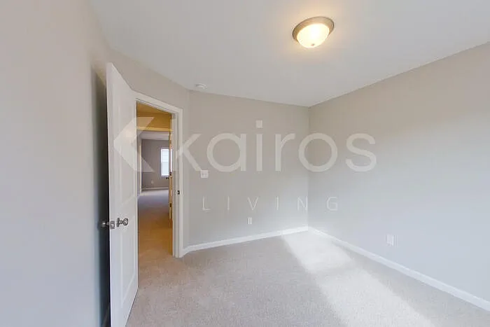 7321 Foggy River Dr — Photo 13